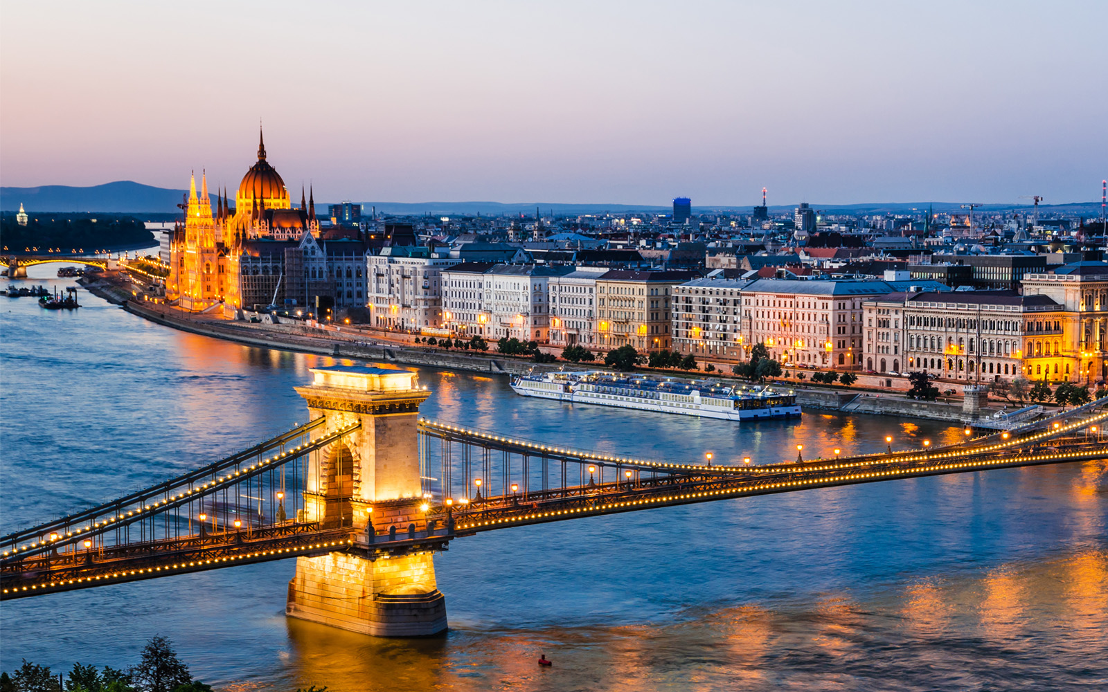 Chain Bridge, Budapest, Hungary